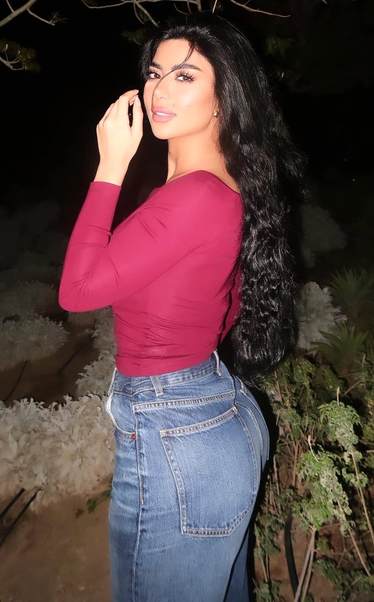 MoMo1994Mo's tweet photo. كارو 🌶️ 
ايه 🔥 https://t.co/msy3BGUhQO