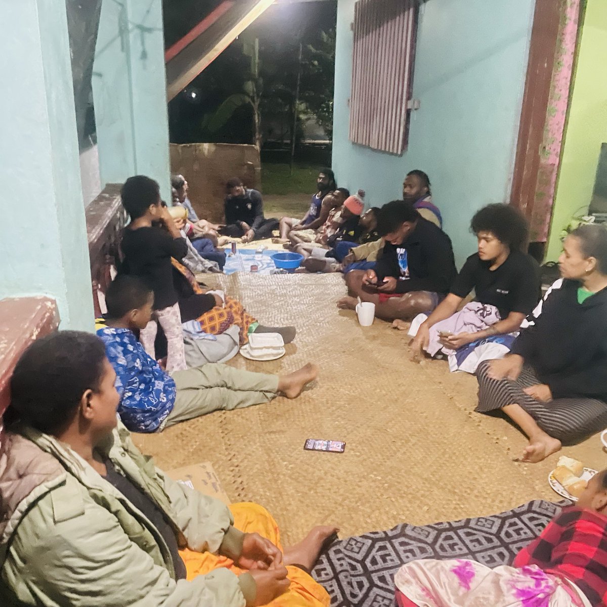 ARISENetOSM's tweet photo. 🇫🇯Project Support Team Online 24 hours🇫🇯 
E-mail: arisenet.epo@aol.com Phone Digicel &amp; MyCash: 7867344 #supportproject #youthdevelopment https://t.co/Q2LllSIzk0