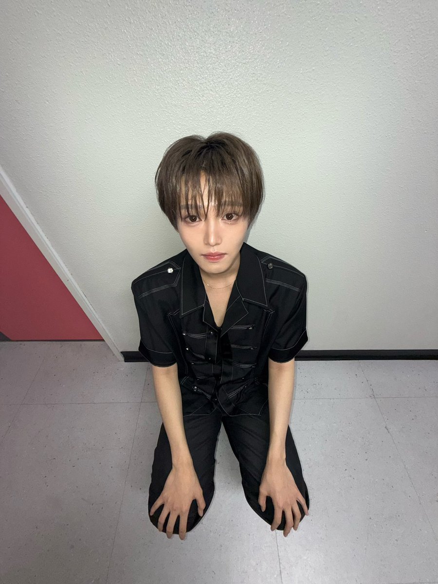 haneum_Official's tweet photo. [#장한음]
부산 소리 질러🌊

2026 부산 원아시아 페스티벌 무대에 함께할 수 있어서 영광이었습니다! 보러 와주신 분들 그리고 관계자분들 모두 감사합니다!

밤비즈 나 함성 다 들어따아ㅏ🤍

#JANGHANEUM #2026BOF #2026부산원아시아페스티벌withNOL https://t.co/zmaxOBquFo
