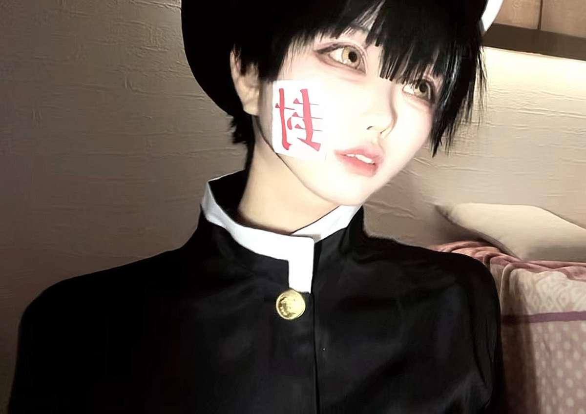 _mb5_zj's tweet photo. 初コス花子くん(※重加工) https://t.co/GYmoR5qFkR