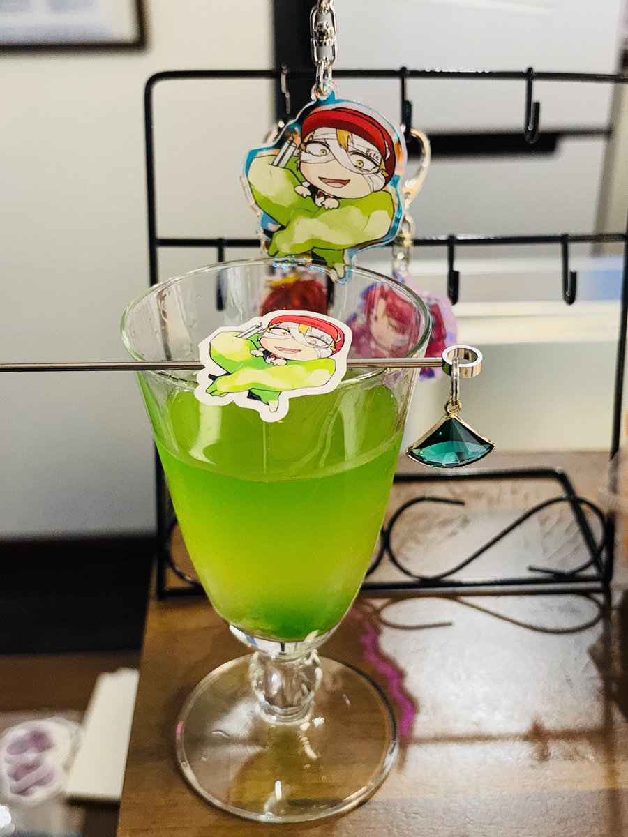 MAMEandKAME's tweet photo. #神之雫2   ありがとうございました🍸
カクテルがオシャレでとても美味しい😋✨
クイズも皆さんに楽しんでいただけたようでなによりです🙌
ビンゴやすごろくゲームなど、充実した内容で時間が経つのがあっという間でした!
(*´-`)お話しできた方もあまり話せなかった方も、次回またお話ししましょう〜🎶 https://t.co/VOMnZ2o98G