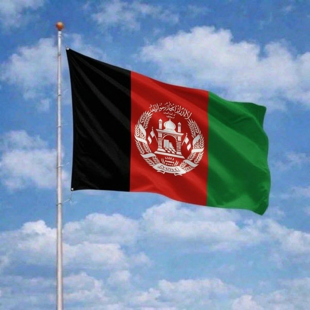 StrategicVang's tweet photo. 🚨 BREAKING 🇵🇰

ISPR Confirms the Terrorist Arrested after the Karachi Suicide attack is an Afghan National.
All terrorists Neutralized were also Afghan Nationals.

Another India-Afghan terror Nexus Exposed.
The Facts Speak for themselves. ⚠️🇵🇰 https://t.co/TzzcEUXXVz