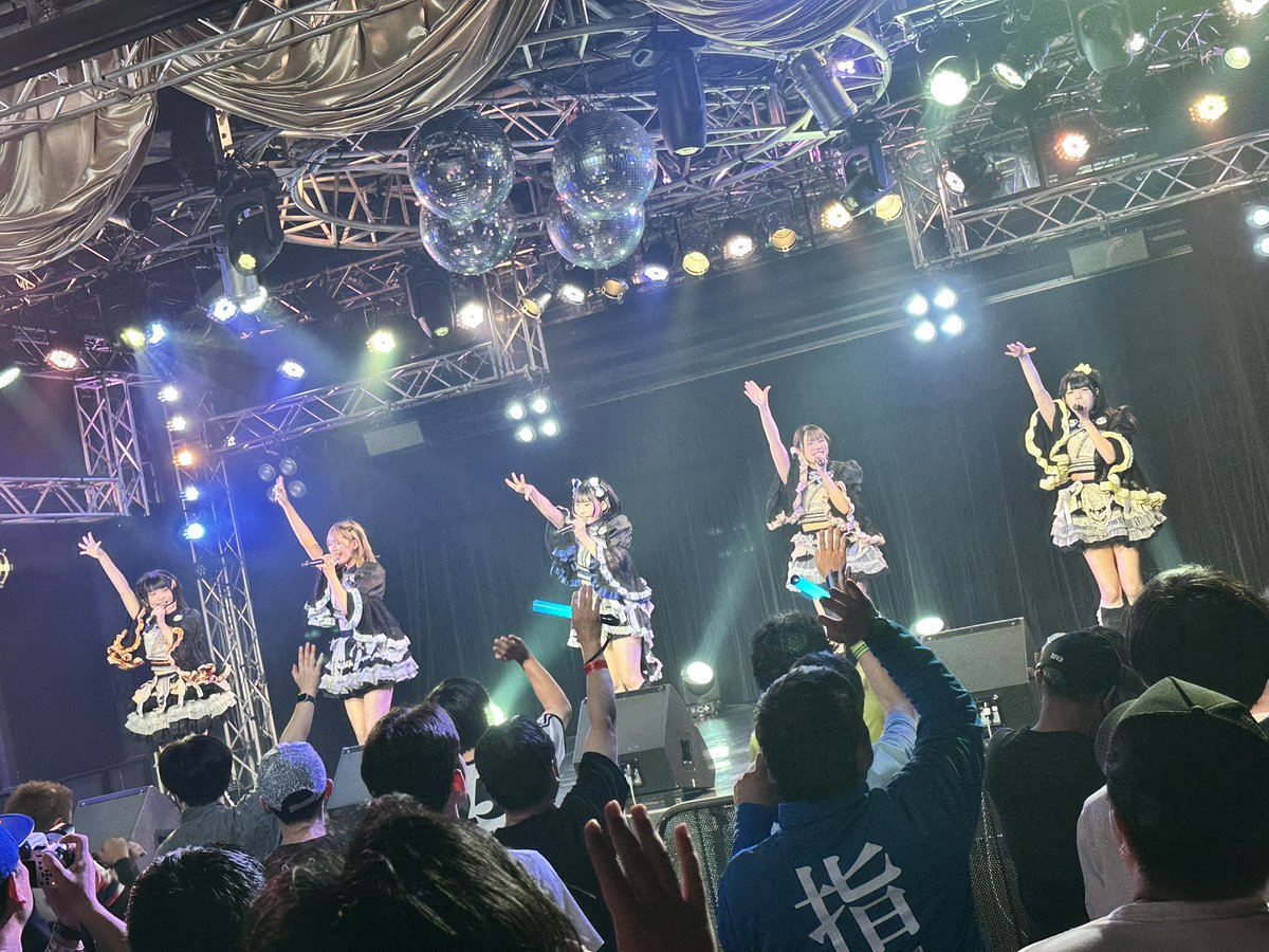 teiku3take's tweet photo. 私服チェキ会にminiTIF4曲楽しかったね☺️
#パンナナ https://t.co/0H0SEXc7wU