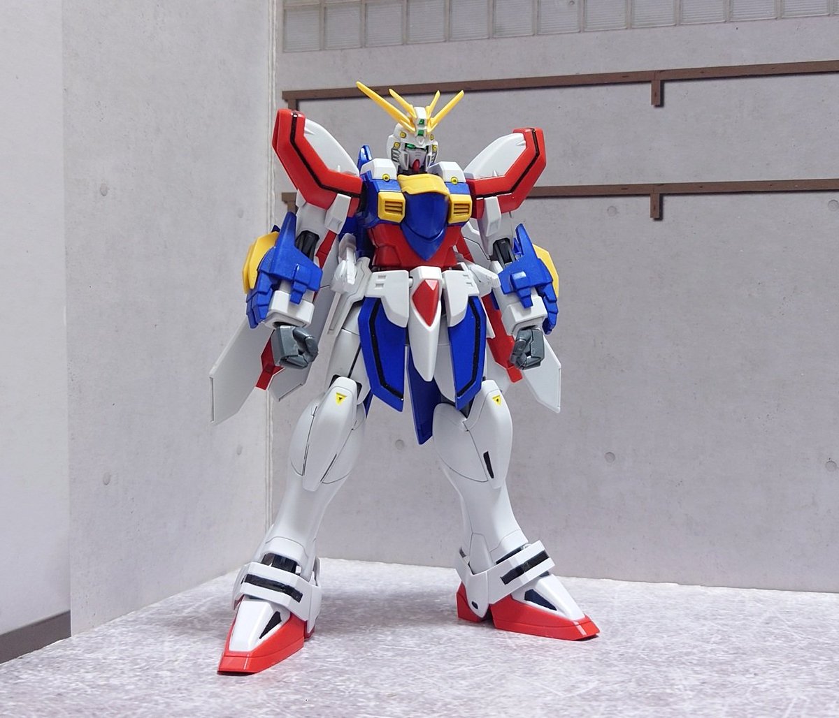 hangetu_gtheg's tweet photo. #機動武闘伝Gガンダム
#ガンプラ

HGFCゴッドガンダム。初版発売当時から色分け、プロポーション、肉抜き等もうちょいやりようがあったろと言いたくなるキットなんだけど、今となってはこれはこれで味があるよなぁと感じる今日この頃。 https://t.co/FnfJBPHK0O