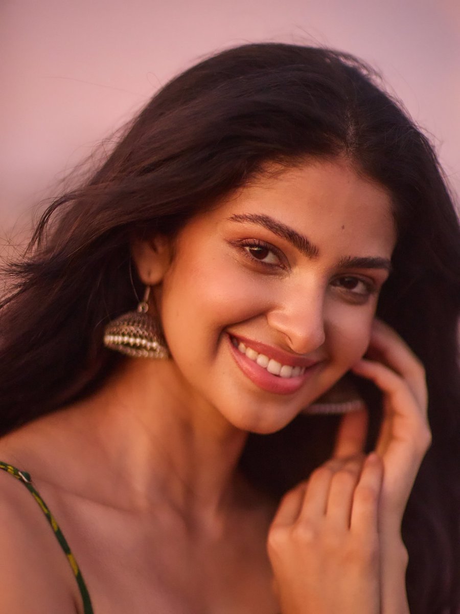 123telugu's tweet photo. Latest Photos : #ManasaVaranasi

https://t.co/NbFP4pe2ZR

#123telugu https://t.co/RM6KyMtFTZ