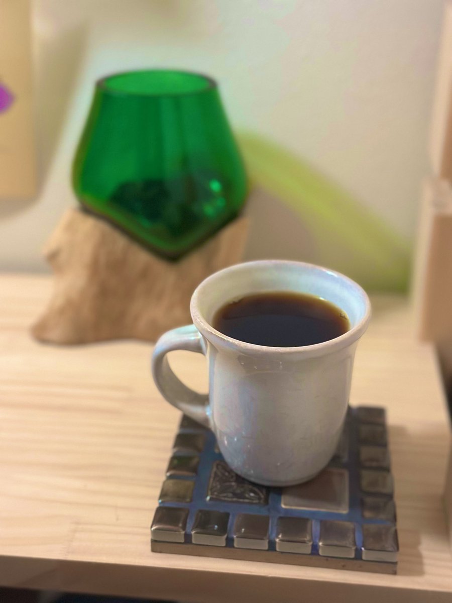 zio_708's tweet photo. Coffee Time✴︎ https://t.co/y2HjJAzOtP