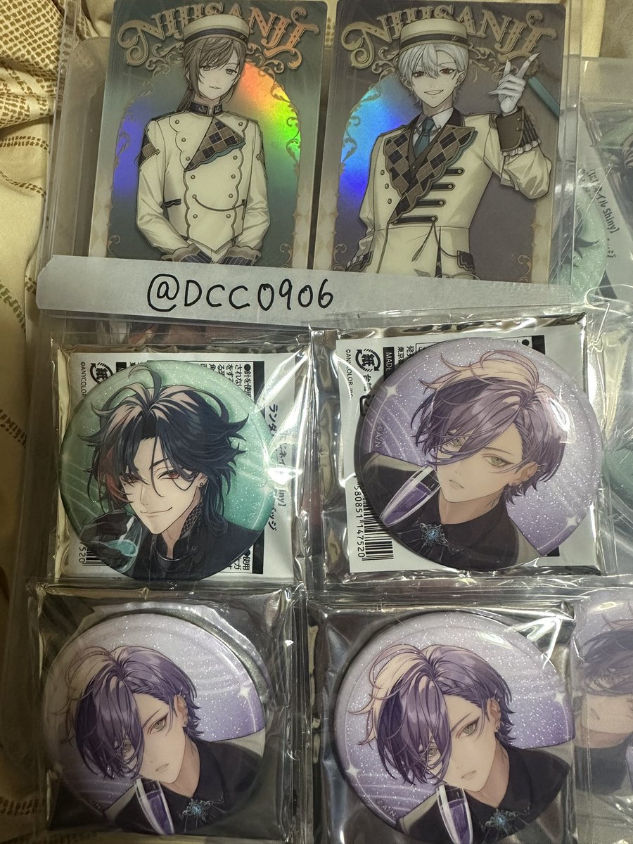 DCC0906's tweet photo. ｢交換｣にじネイル にじさんじ Shiny グリ缶
グリッター缶バッジ

｢譲｣1枚目

｢求｣IDの方々

郵送での交換を希望しております。
纏めての方優先ですがお気軽に検索からでもお声がけくださいませ！ https://t.co/H1vWqOJRSg