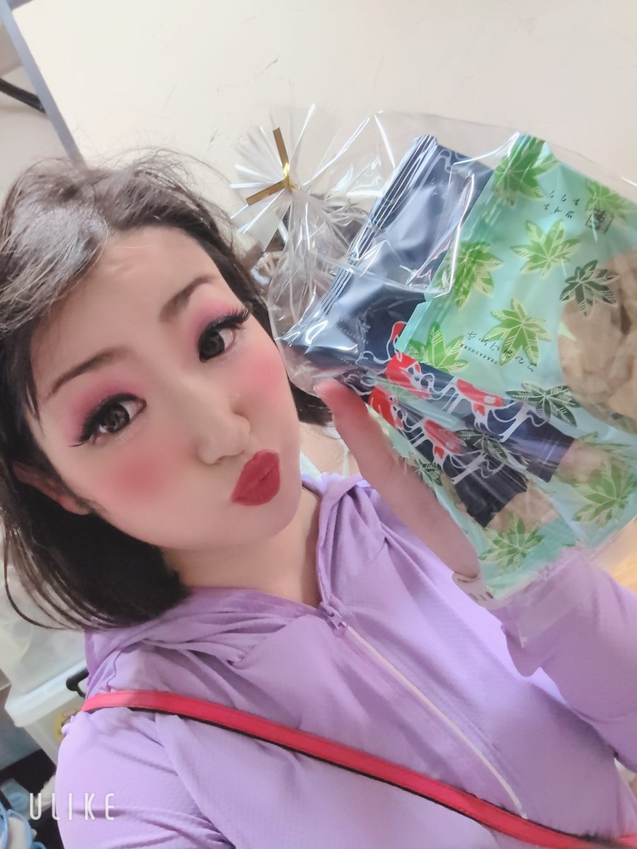 KYumeri1102's tweet photo. #ホッチキス2026
🅰️班明日千秋楽！！
早かった🤣
あたし七海として生きれとるかなー？
たのしんでもらえとったら嬉しいな。
沢山苦戦した。めちゃめちゃ苦しんだ……だからこそまた1つ芝居の糧になった。七海という役に出会えて感謝しとる。最後まで丁寧に七海としていきる。みにきてね❤ https://t.co/iyQKxN8fYn