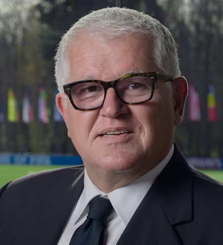 liberta___depre's tweet photo. Fifa não vê conflito de interesses na relação entre a Livemode e a CazéTV.

Em entrevista ao Estadão, Romy Gai, diretor de negócios da entidade, disse não interpretar como potencial conflito de interesses o fato da CazéTV transmitir os jogos da Copa do Mundo 2026. 

- Não. A Livemode adquiriu os direitos de diversas competições da Fifa desde 2022 com a clara intenção de explorar total ou parcialmente esses direitos por meio da CazéTV, e isso sempre foi totalmente transparente, realizado com o conhecimento e a aprovação da Fifa.

Do nosso ponto de vista, a CazéTV trouxe um estilo de cobertura diferenciado e inovador, que tem sido extremamente eficaz para engajar novos públicos e ampliar o alcance das nossas competições.

Via: @Estadao 

📷FIFA / 📷Divulgação