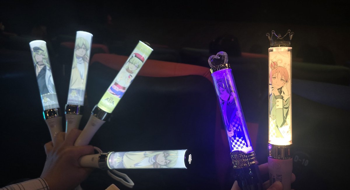 Doha_0__0's tweet photo. 킹프리 라뷰~~~!! 
라이브 축하해~~!! https://t.co/FOwXplYyu3
