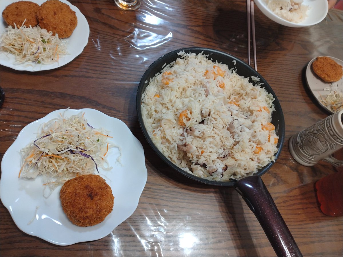 STONEnamedBoB's tweet photo. #神プロお料理部
義父殿歓迎飯 https://t.co/9uPv2KqdRe