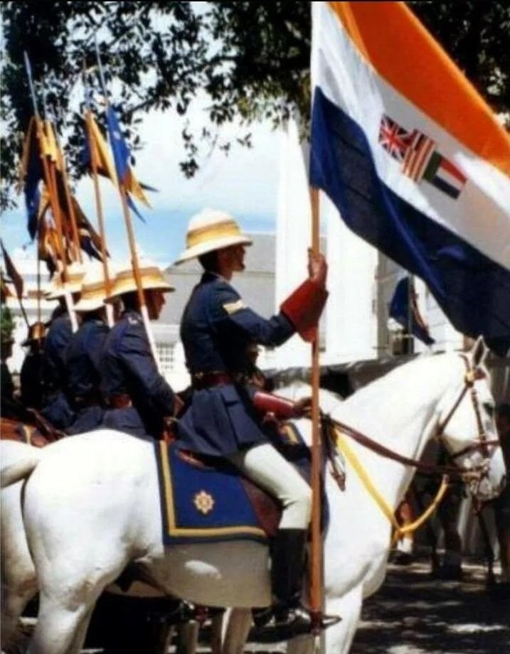 UbermenschMind's tweet photo. Colonial aesthetics https://t.co/OiEZnvLH6t