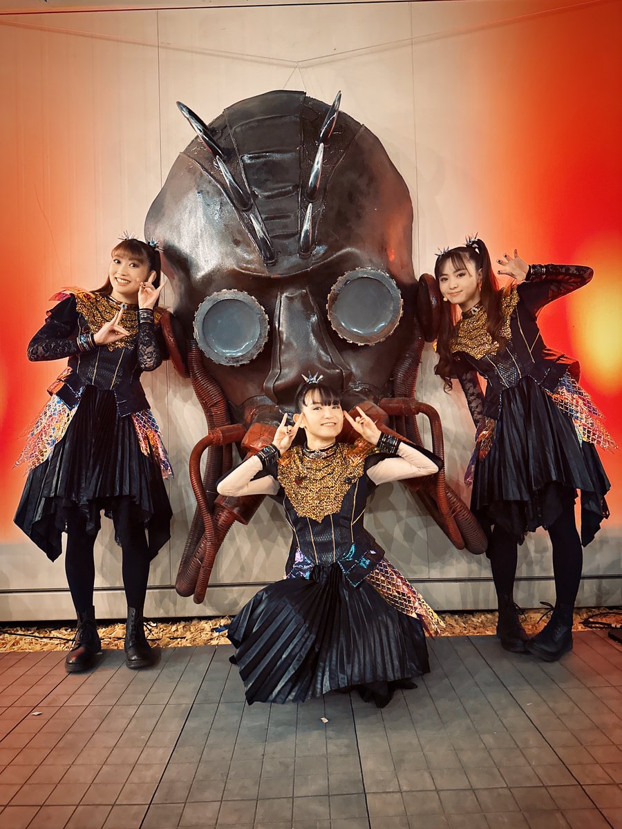 BABYMETAL_JAPAN's tweet photo. Thank you for coming to "Copenhell" 🇩🇰
Thank you to everyone who waited for us in the rain! 
We hope to see you again soon!🤘🖤
#BABYMETAL #BABYMETALWORLDTOUR2026 https://t.co/yIS0MiBW9M