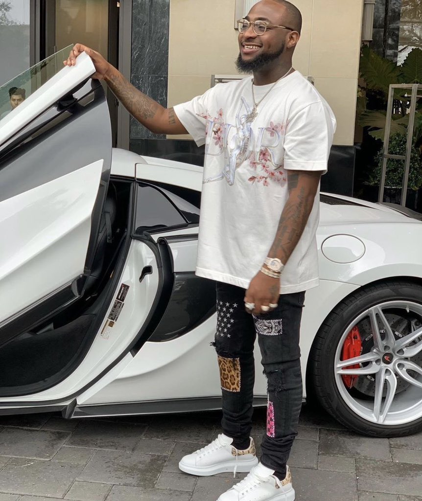 ayblaaack's tweet photo. davido’s throwback na still some people’s current lifestyle 😂 https://t.co/J77jNUxVeU