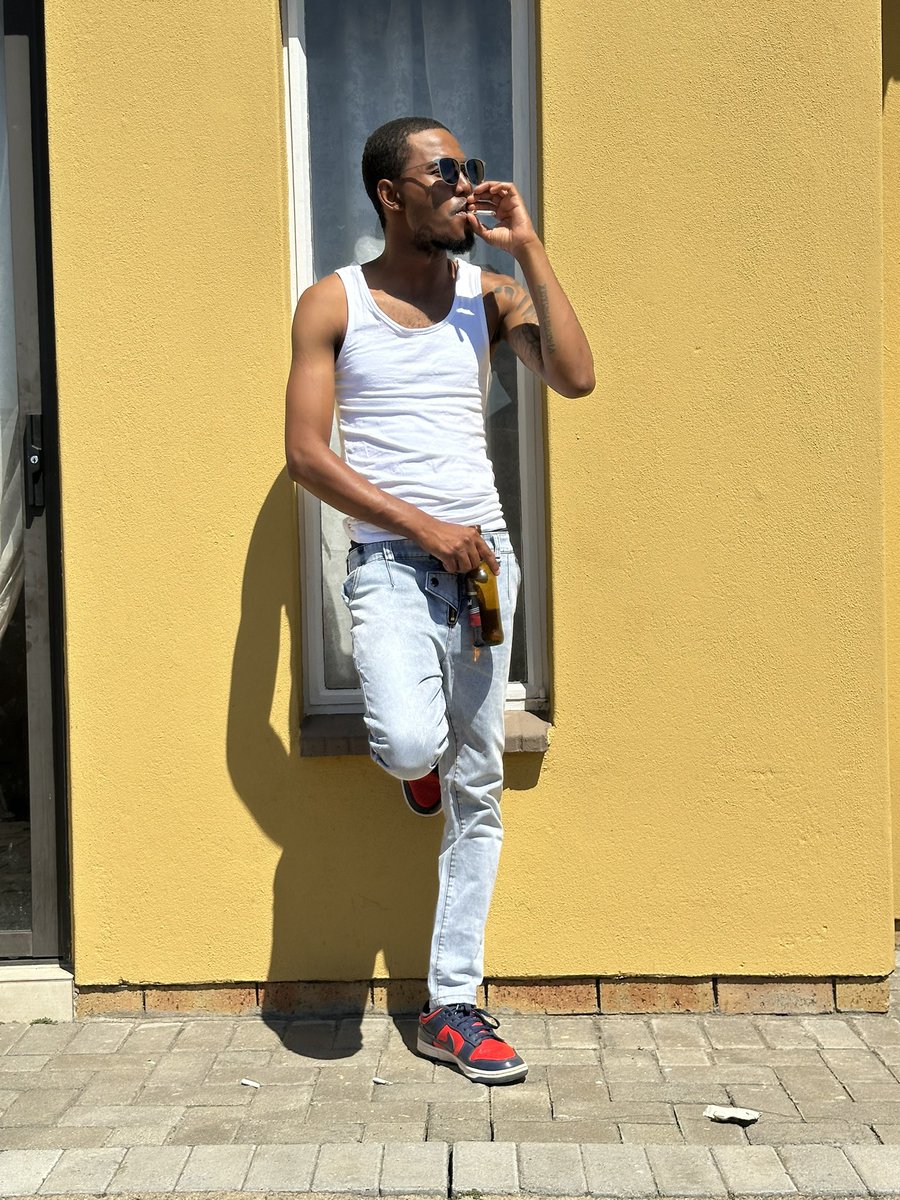THerealLitorSA's tweet photo. Happy birth day to myself . Hakena zaka https://t.co/fvZP92gcXk