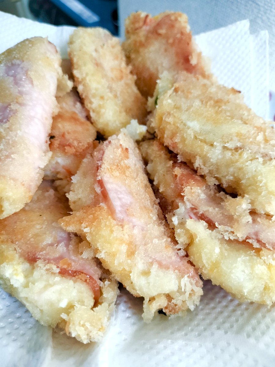 kaki43's tweet photo. 😋🍴🍀

 #晩御飯 #夜ご飯 https://t.co/7V7G5DhsM6