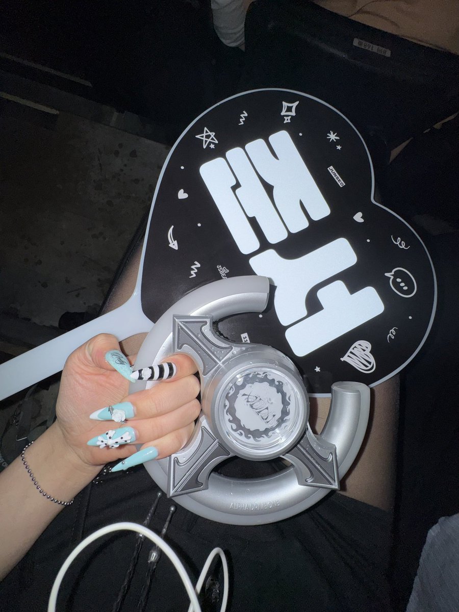 ju_xo2's tweet photo. #STARROAD_IN_YOKOHAMA
#ALD1_JPMemories  #앨리즈트친소 https://t.co/JPvrBQ5ab4