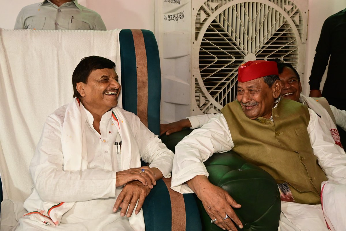 shivpalsinghyad's tweet photo. आज़मगढ़ https://t.co/vZGQ5Mhvwv