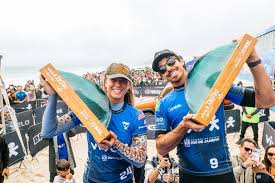 sportetauto's tweet photo. https://t.co/H0inmEowuZ
Surf:Yago Dora et Sawyer Lindblad remporte VIVO Rio Pro
#lequipe @lequipe @stade2 #stade2 @Sport6_M6 @beinsports_FR @RMCsport @Eurosport_FR #Eurosport @CanalplusSport @wsl #wsl #Rio https://t.co/uicLcHkhRH