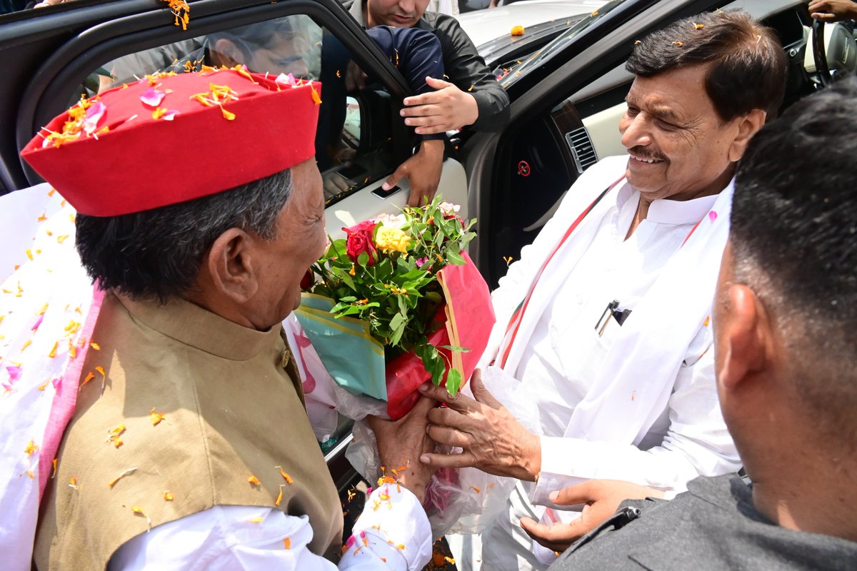 shivpalsinghyad's tweet photo. https://t.co/5VV4mzimZC
