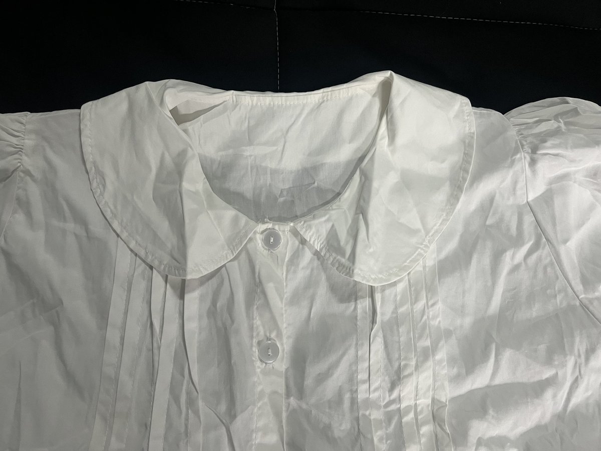 PraewwwwH's tweet photo. ส่งต่อเสื้อ เสื้อคอบัวแขนตุ๊กตา  ดีเทลตีเกล็ดหน้า มีเชือกผูกกระชับหลัง 💭 free size อกถึง 38-50”
💌 200 ส่งฟรี 

#ส่งต่อเสื้อผ้ามือสอง #ส่งต่อcintage #ส่งต่อเสื้อผ้าสาวอวบ #เสื้อผ้าสาวอวบ #เสื้อผ้ามือ2 #ส่งต่อเสื้อผ้ามือ2 #เสื้อผ้าแฟชั่น https://t.co/joiGuiaHOo