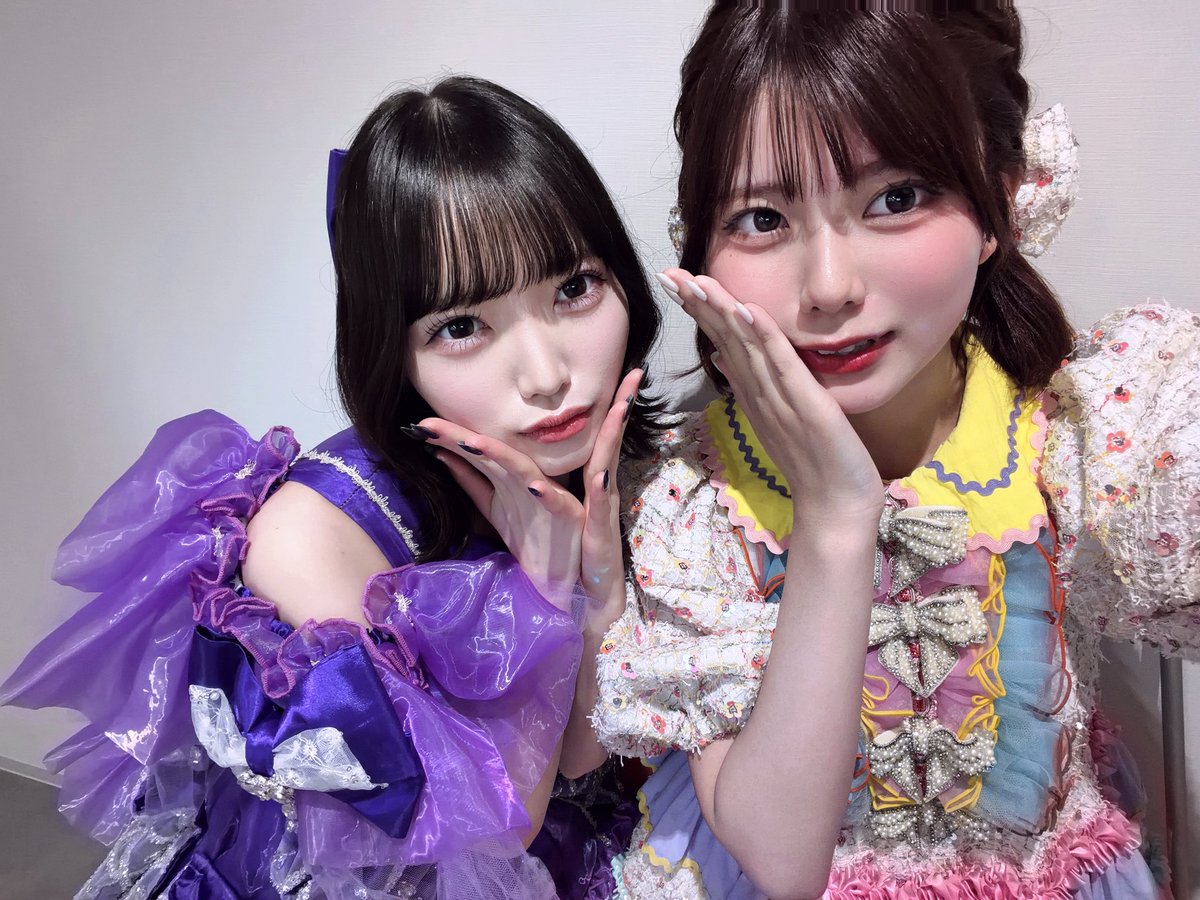 iroha_KLS0208's tweet photo. 今日は大好きななぎささんのリアバでした🥹

そんな大切な日に同じステージに立てる私はなんて幸せ者なんでしょうか🫠♡

お写真更新できてほんとにはっぴーです😭
髪染めたことにも気づいてくださって🥺
改めておめでとうございます！！！（ ܸʚ̴̶̷̷⩊ʚ̴̶̷̷ ܸ）

 #きゅーすと さん #真鍋凪咲 さん♡ https://t.co/s6zsE3QdpP