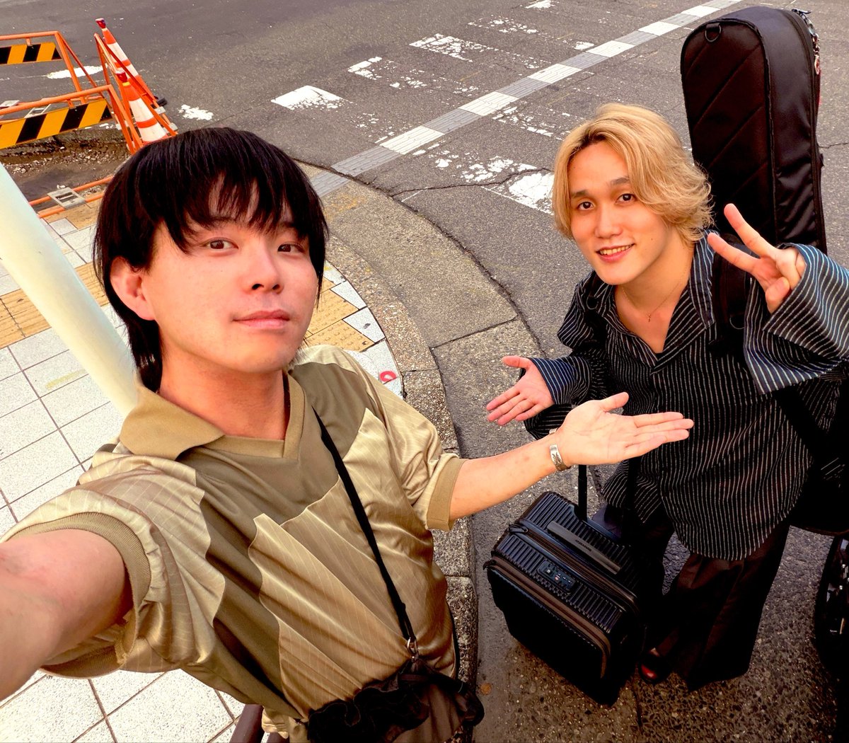 minamishi321's tweet photo. おてつーまん名古屋編

ありがとーう！！！

久しぶりのピアノ伴奏は
やはり鬼ほど気持ち良い
おてつのチカラありきやけど...😺

個人的にはかくれんぼとオルゴールが
今日1のハイライトでした！

そして銀だこ居酒屋へ🐙 https://t.co/waOENJEvMC