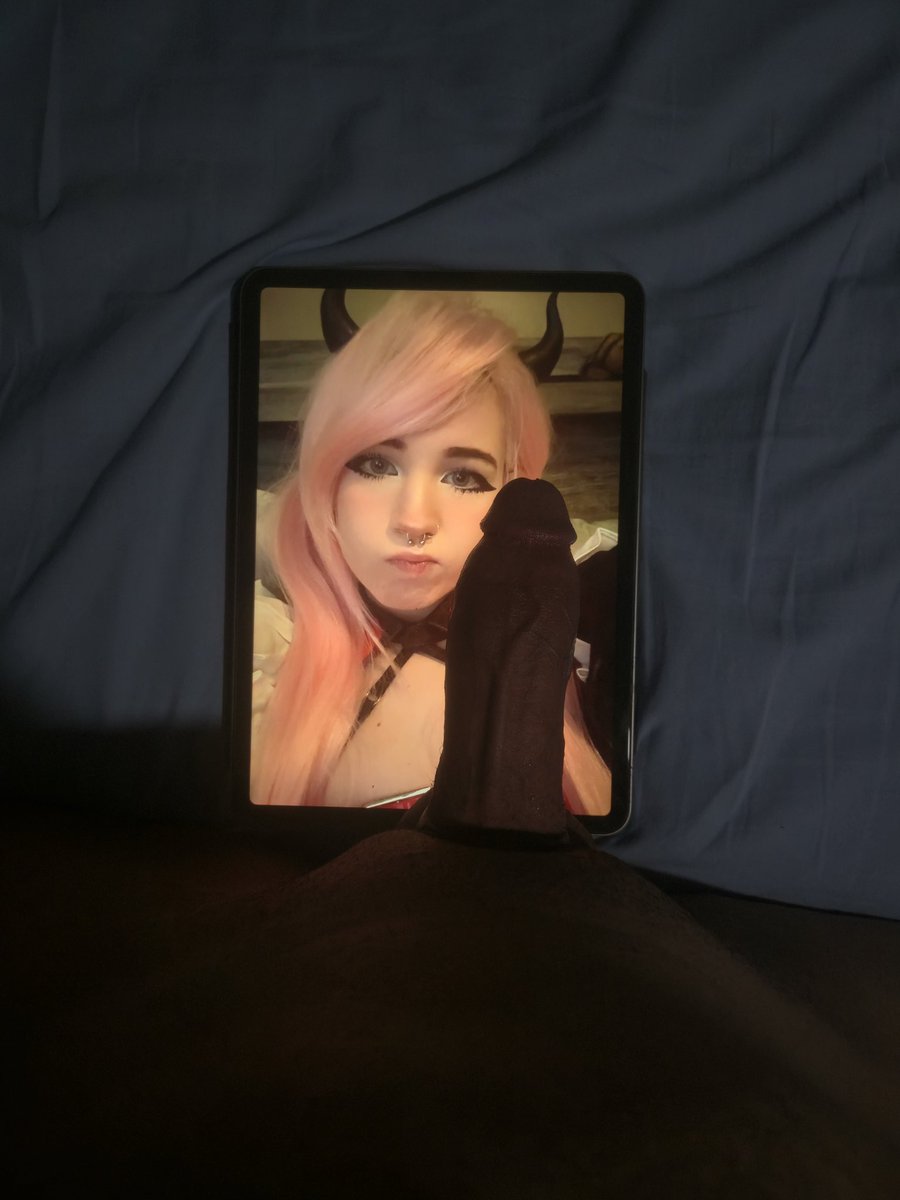 PumpTribute's tweet photo. average flib fan https://t.co/UeSucoZI3F