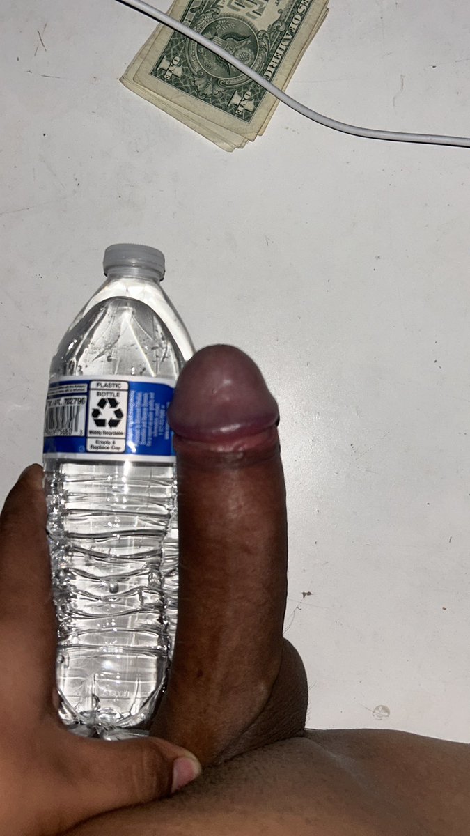 erni2freaky's tweet photo. Females dm me to trade or sext rnnn my dm are open if not follow or like my post and I’ll dm u https://t.co/W7iFu1sOSa