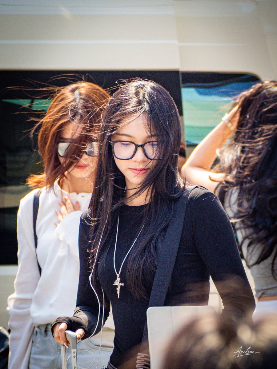 Arelsan__'s tweet photo. Little moments, lasting memories.
@Aralie_JKT48 

Yogyakarta International Airport 
| 28062026 |

#JKT48AirportFashion https://t.co/ylwbpg4RYg