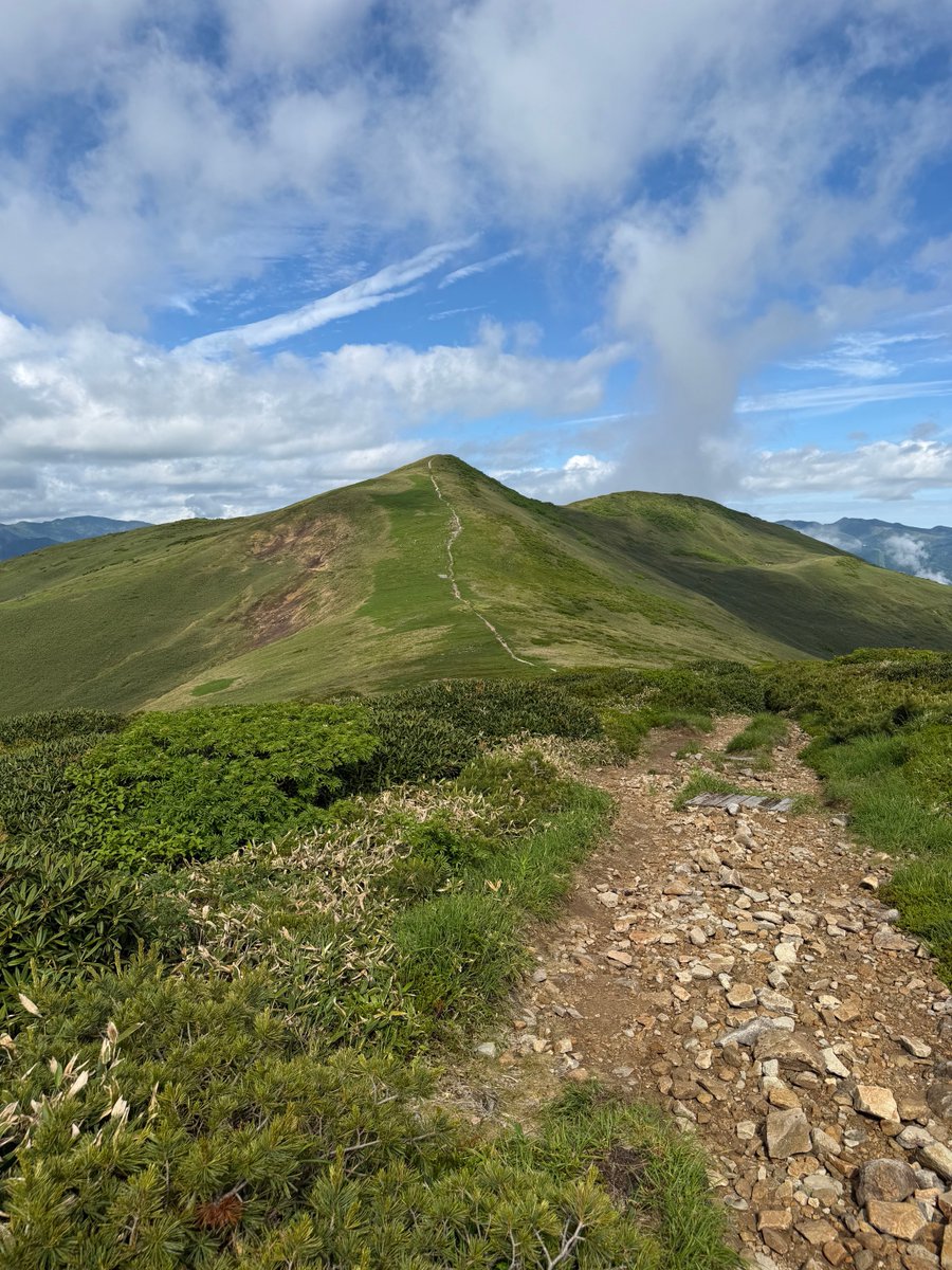 masaNRTK's tweet photo. 平標山は、午前中は晴れていました https://t.co/75NwiTPdoU