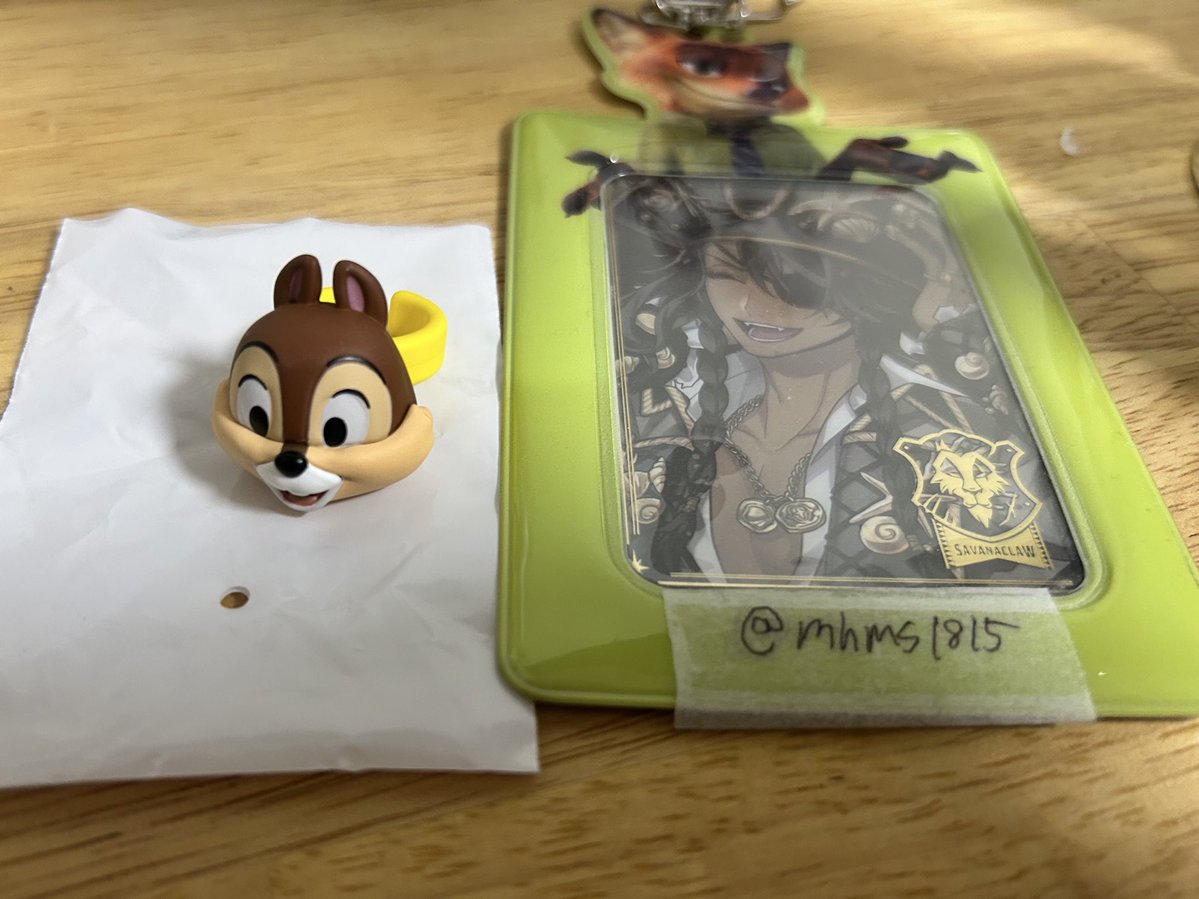 mhms1815's tweet photo. ディズニーストア キャラクター シークレット リング フェイス Vol.2 交換

譲：チップ
求：デール

郵送のみ
検索からもお気軽にお声掛けください。 https://t.co/LTg6CStGNB