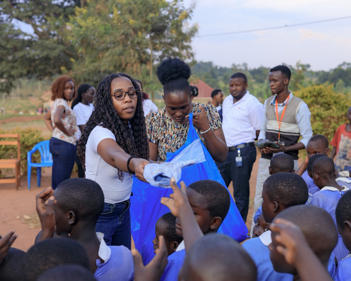 halc_uganda's tweet photo. Day 2: Menstrual Hygiene Day.

We distributed sanitary towels both reusable and disposable Sannies to 2 schools i.e Butemba College and St Jude Primary school.
Thank you @RotaryKiwatule
@Rolid9213_ @motherly_heart  @NakaseroCentral.

#MHD2026 #EndingPeriodPoverty. https://t.co/quFS3BsLYB