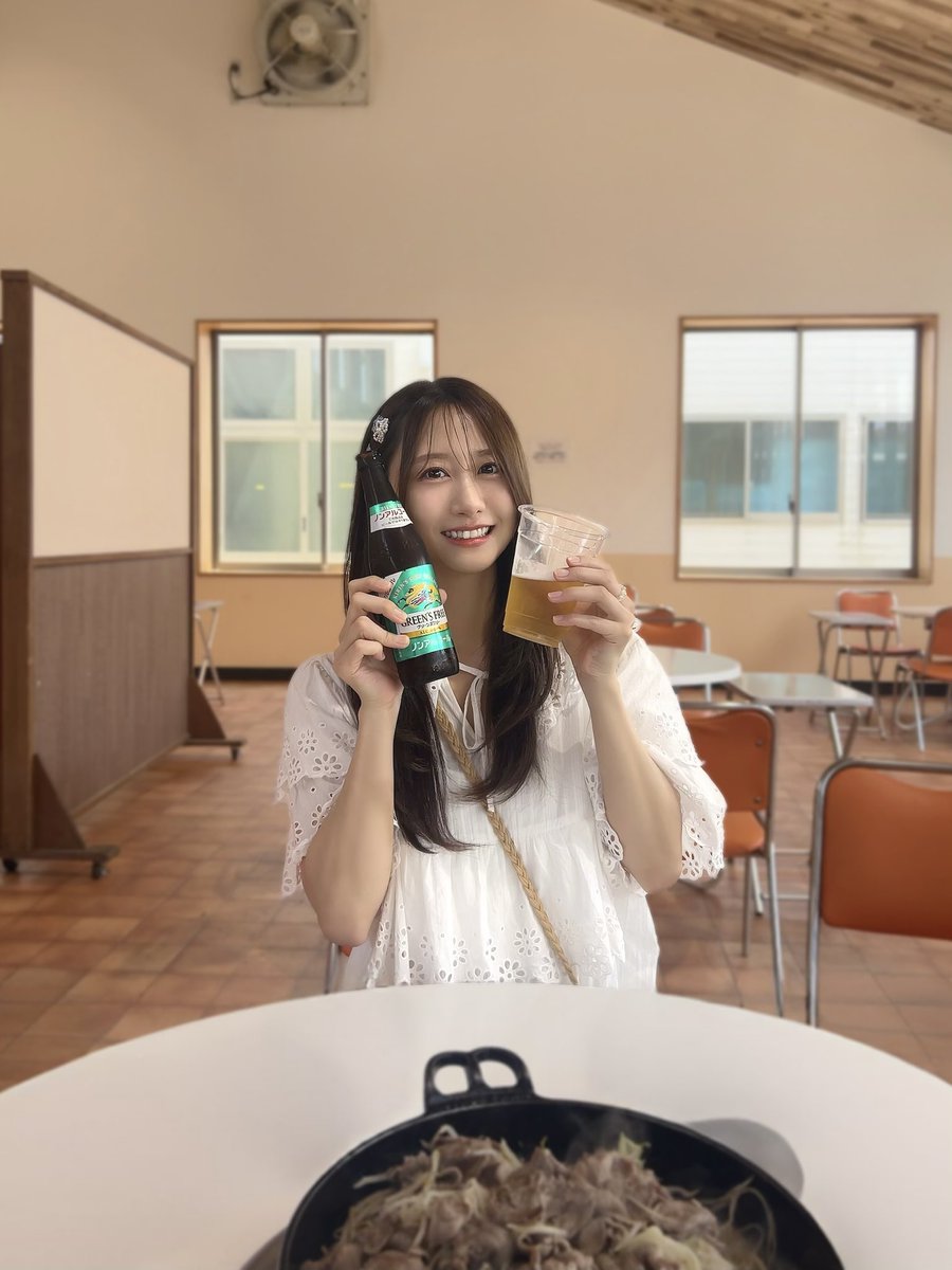 alto_nao's tweet photo. 改めまして、バスツアーありがとう☁️⸝·⸝⋆꙳

みんなと離れる瞬間がないくらい
ずっと一緒にいて、たくさん笑って
素敵な思い出が増えました

全力で遊び尽くしたねぇ😂

みんなの中でも私との大切な思い出の
1つとなっていますように︎︎𓂃⟡.· https://t.co/i57NlG74dr