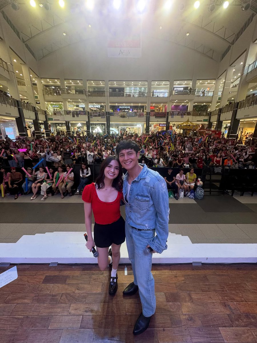 anqclpcffxx's tweet photo. AWWWWWWWWWW, ANG GANDAAAAA😭❤️‍🩹

MARQUEESAYA WITH RHENSEPH
#RhenSephGoesToPampanga https://t.co/bJ3V765Hni