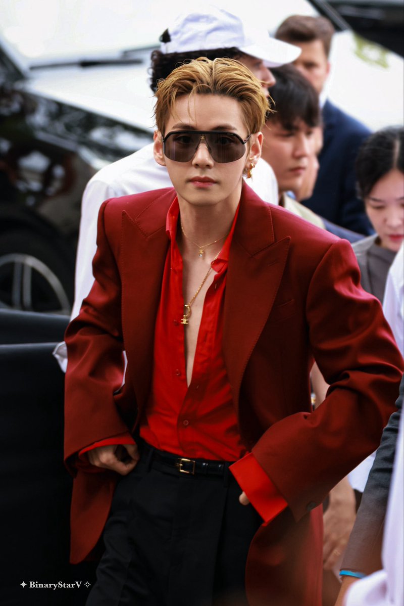 kthjjg's tweet photo. BADDIE                                          BABY https://t.co/teUTAJjFiO