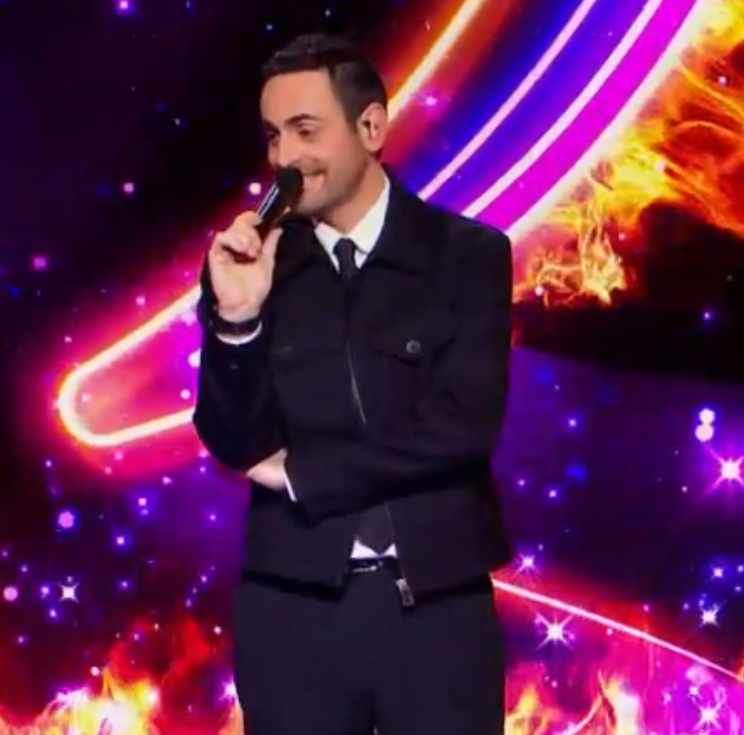 Mediasinfos's tweet photo. Seulement 2 Millions de téléspectateurs pour la finale de #MaskSinger qui était 3ème des audiences hier soir en prime sur @TF1 avec @CamilleCombal. Retrouvez le classement des audiences ci-dessous dans notre article. https://t.co/2cWyTEM0g5