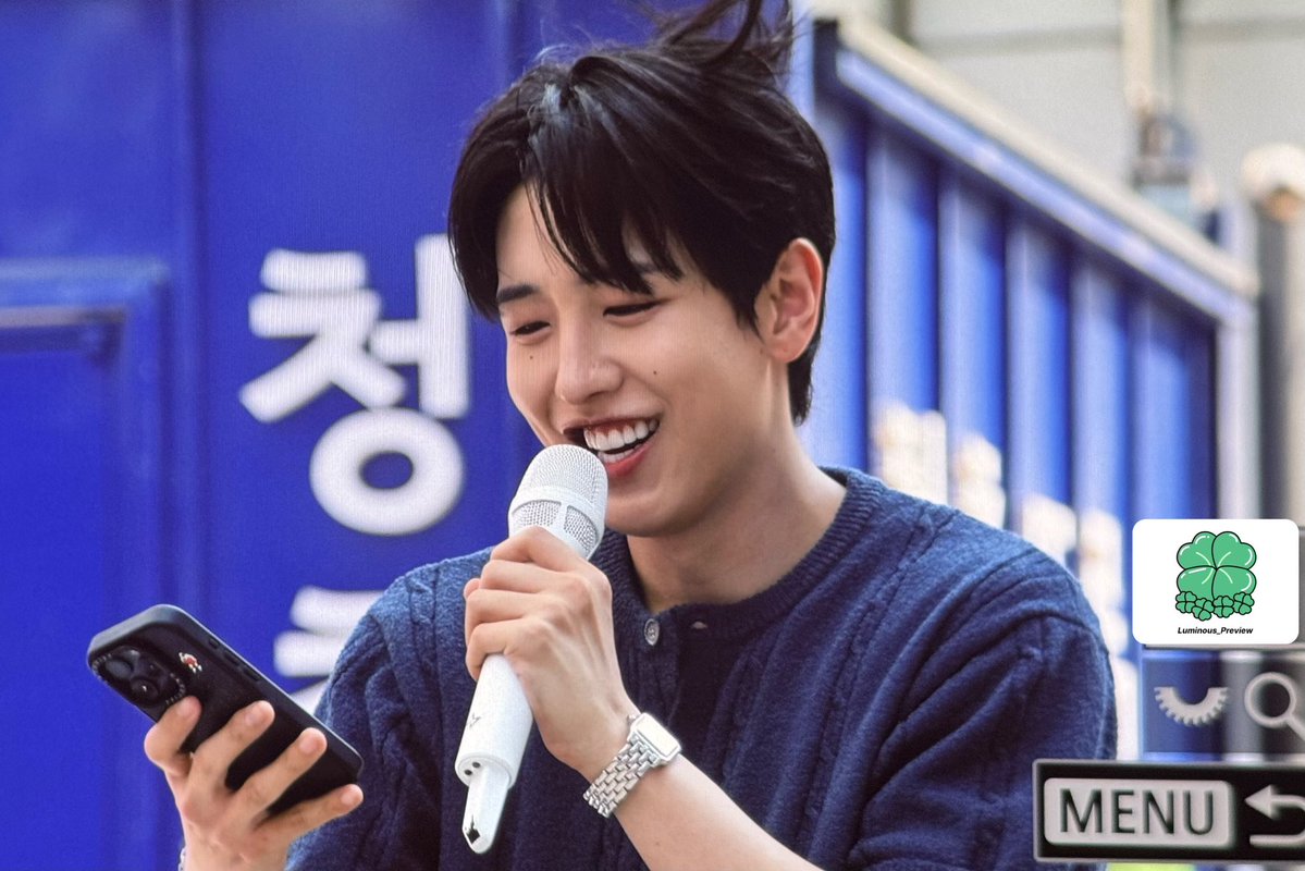 luminous_042's tweet photo. 260628 건대 청춘뜨락 버스킹 𝙋𝙧𝙚𝙫𝙞𝙚𝙬

☺️

#세븐어스 #SEVENUS
#희재 #HEEJAE https://t.co/kfAiFwIjou