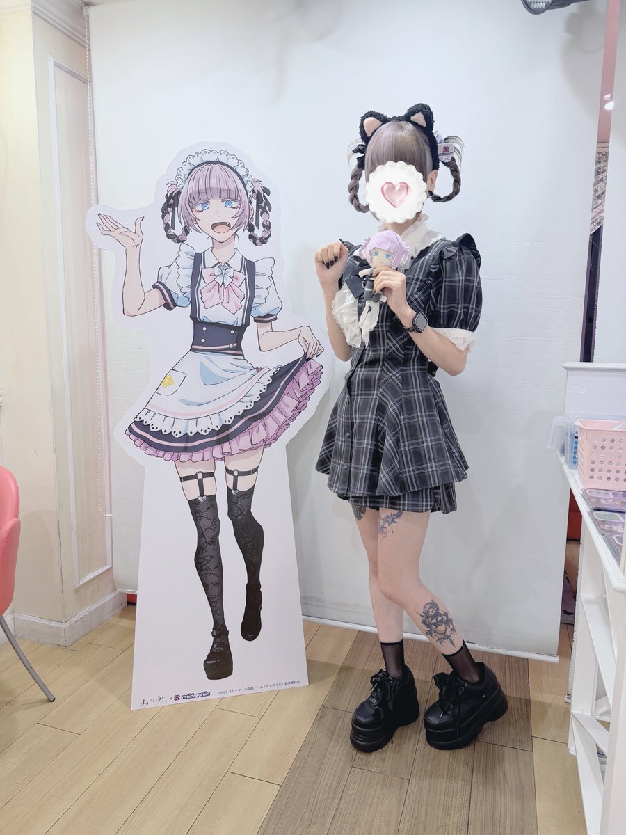 727_37's tweet photo. 人生2回目のメイドカフェはよふかしコラボでした₍ᐢ..ᐢ₎♡
さすがにメイド姿のナズナちゃんは可愛すぎた(   ◜ω◝ )

HYPERの方も行けたらいいなぁჱ̒ ᴖ⩊ᴖ ） https://t.co/tRnXYDs0tH