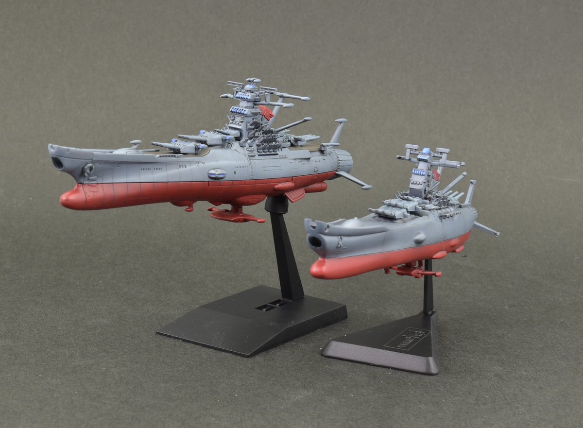 IAF_F4X's tweet photo. バンダイ メカコレ(2202・���)宇宙戦艦ヤマト完成しました。
アンドロメダ・ガミラス艦同様、旧版とリメイク版合わせて制作しました。
さすが主役メカ、密度が素晴らしい👍

 #宇宙戦艦ヤマト https://t.co/ELATKmo2uK