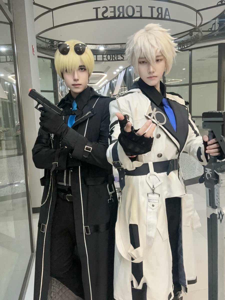 meow_12180's tweet photo. 🕵️14M-RFT13 &amp; 21M-RFT50

#EternalReturn #cosplay https://t.co/0NYvyScxi6
