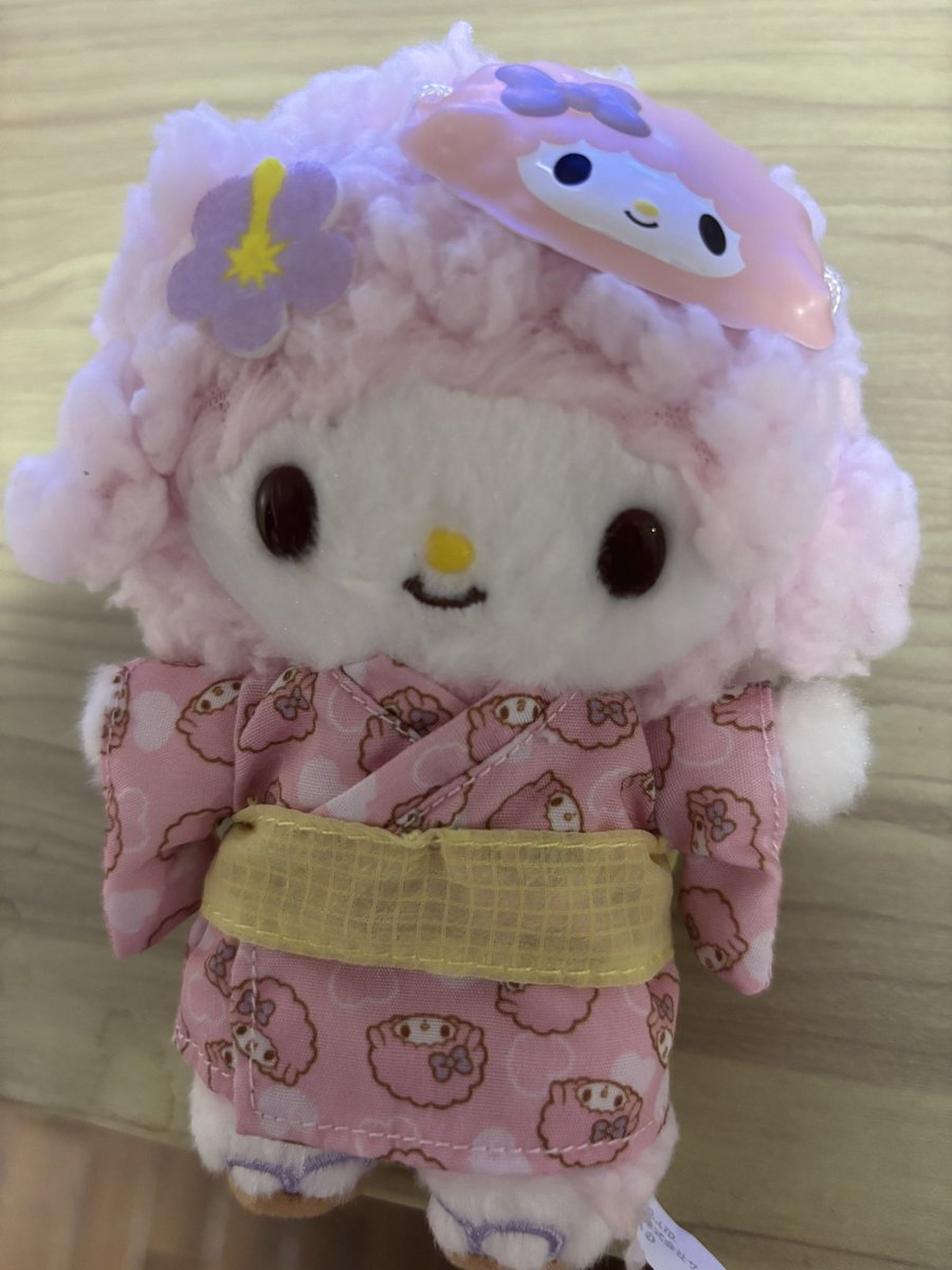 amiamimagic's tweet photo. サンリオフェス
交換に継ぐ交換で錬金してから帰って来た
もはや最初の面影ない🤭
ピアノちゃんが意味わからないかわいさ😖🩷
これだけお安く譲ってもらった https://t.co/gKdaFAt4RO