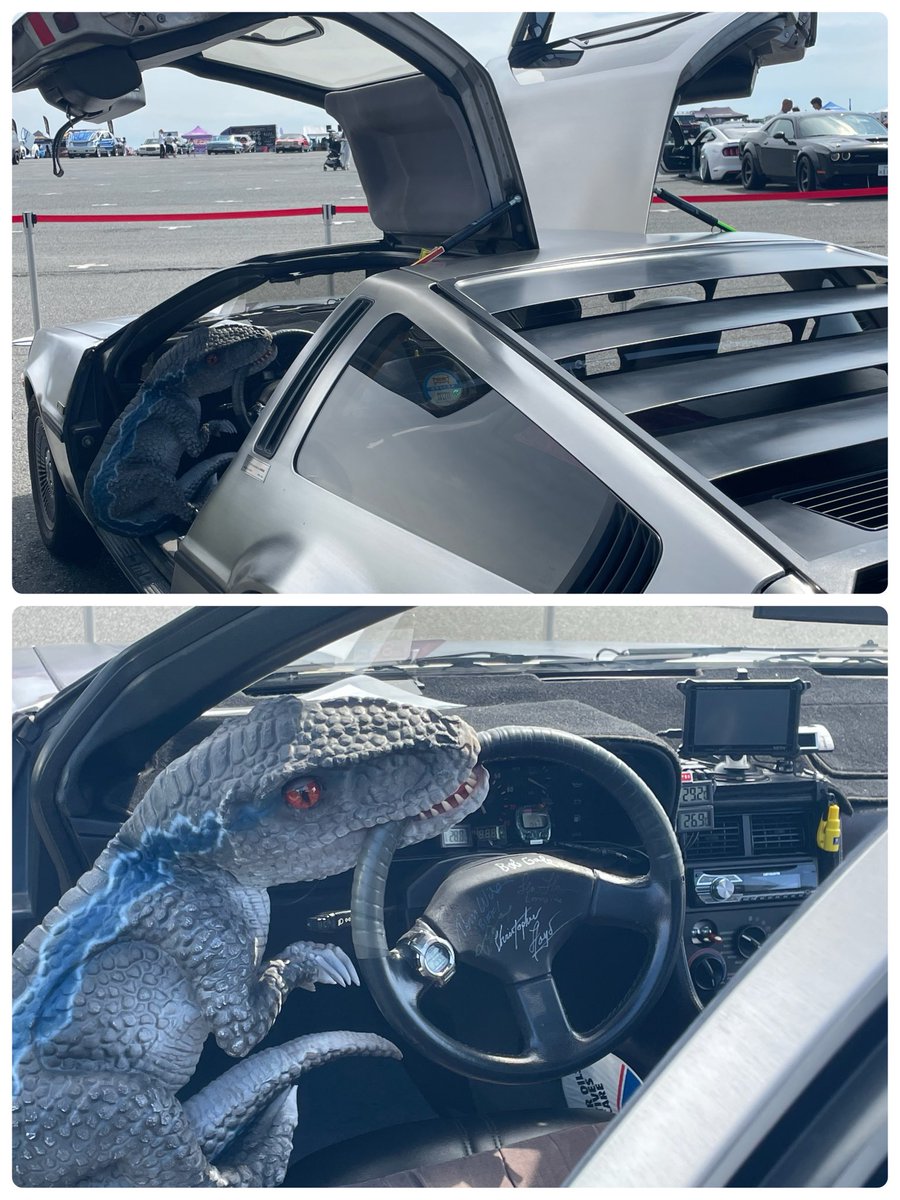 project_knight_'s tweet photo. ナイトライダー　ナイト2000 
展示任務完了👍
本日は以前ポストしましたアメマガ様のイベントで展示側としてナイト2000 を披露させていただきました。
10時オープン9時まで大雨、準備にカッパ持って行って良かったですが10時から超晴天☀️
素晴らしいイベントでございました😊

アメマガ様のポップにナイト2000 を掲示して頂き、それを目掛けてきてくださった方々や弊社のポストを見て来てくださった方々、本当にありがとうございました🙇‍♂️

来場車両や一般展示車両など素晴らしい車両ばかりで楽しませてもらいました。

そして、弊社が命を吹き込んだ恐竜も来ましたよ、タイムトラベルして恐竜付いてきました！？🤣

#アメ車　#アメマガ　#デロリアン　#イベント