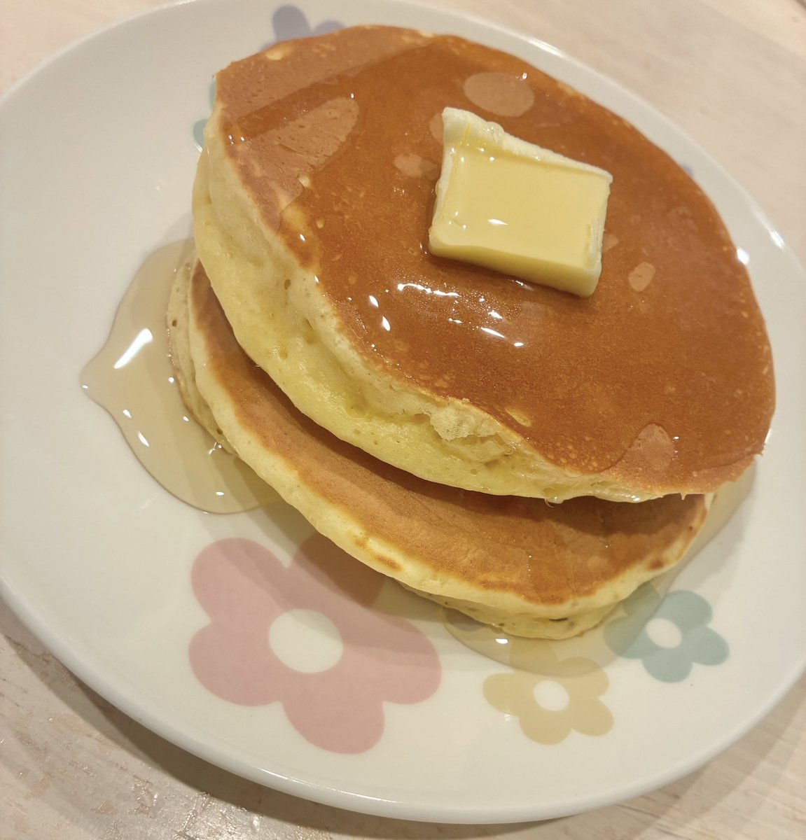mina_37ch's tweet photo. ほっとけーきつくった https://t.co/02hJP2raXP
