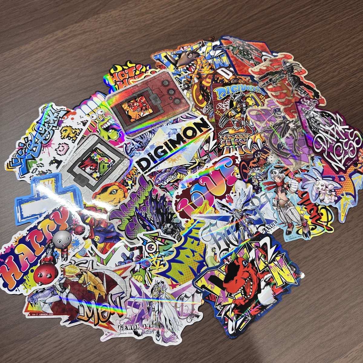 loan35wolf's tweet photo. 米を買いにドンキホーテへ
デジモンステッカーが在庫処分価格になってたのでお買い上げ〜 https://t.co/n5hqIEisiK
