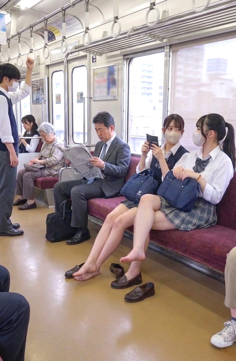 tsuioku_Gallery's tweet photo. おはよう: 私が日本に住んでいる理由 https://t.co/w45Oj3o1cs