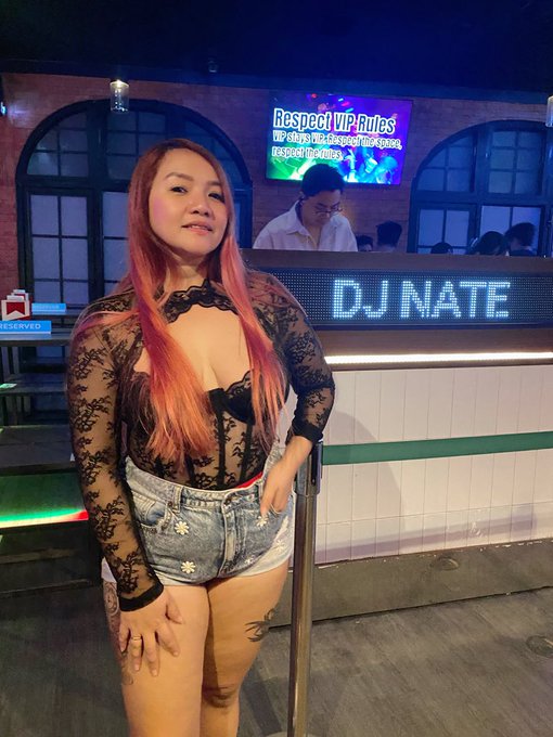Miss Chloe Wonderlust - 1 pic. When in La Union https://t.co/DFK4oU6KEk