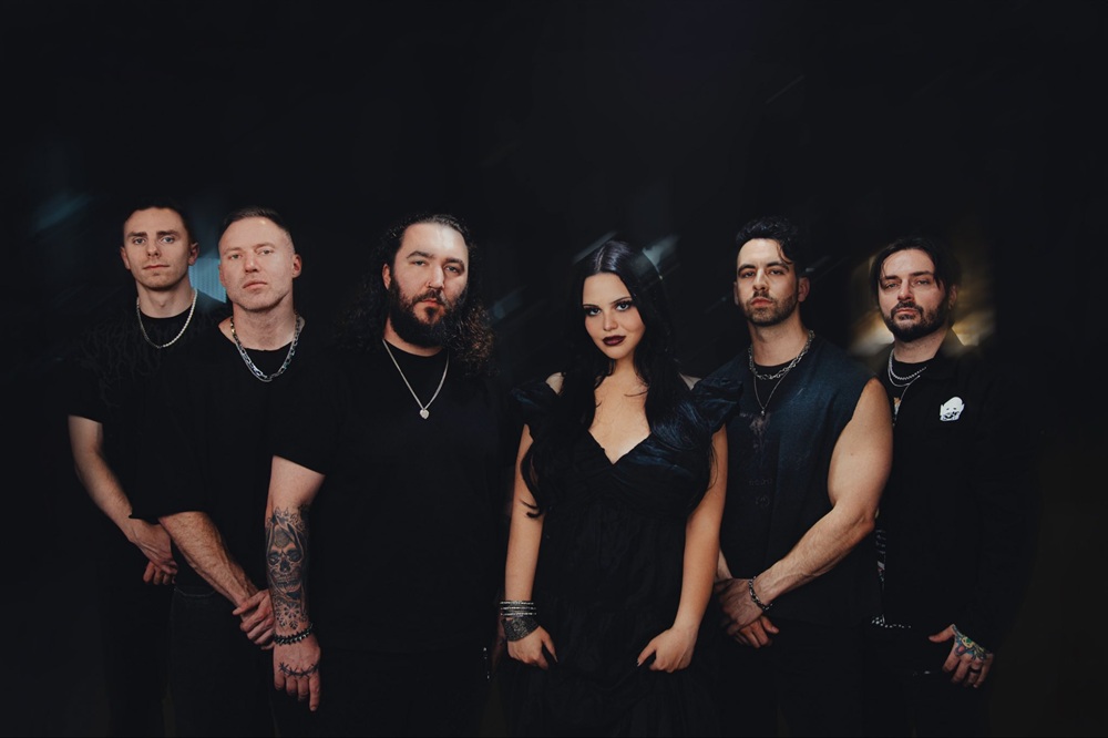 gekirock's tweet photo. I PREVAIL & Amira Elfeky、ニュー・シングル「Paradise」リリース&MV公開!
https://t.co/P1OQooEFiR
#IPREVAIL
#AmiraElfeky https://t.co/lYd4MFEE9S