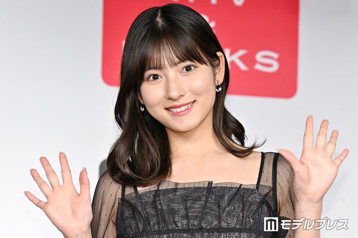 modelpress's tweet photo. 【テレ東音楽祭 2026夏🌴】

元モー娘。北川莉央、テレ東アナとして
地上波初登場✨️

 Juice=Juice紹介で反響相次ぐ
「びっくり」「激アツすぎる」
https://t.co/XLI7Kq7n76

#テレ東音楽祭 https://t.co/GMKBUetwKZ