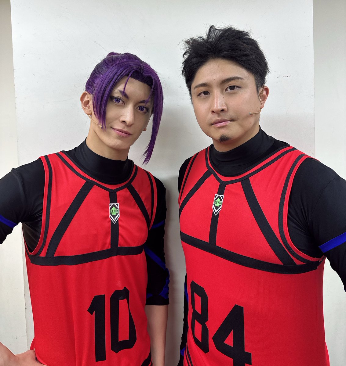 takumenooon's tweet photo. 舞台『#ブルーロック -Re EPISODE 凪-』

千穐楽。

沢山のご来場、ご試聴、ご声援を
ありがとうございました！！

たかみちと修司は真摯に演劇に向き合う
素敵な背中を沢山見せてくれました。

またいつかこの世界に
帰って来れる事を願って⚽️

チームZ最高！！！

#ブルステ　#エピ凪　#エゴい https://t.co/P9eIkmXTQC